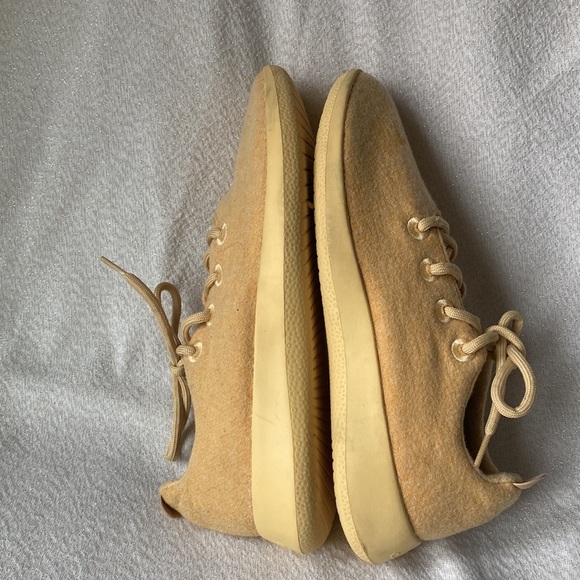 Allbirds Lux Beige Merino Wool Washable Running Shoes Size M11 - Picture 5 of 10